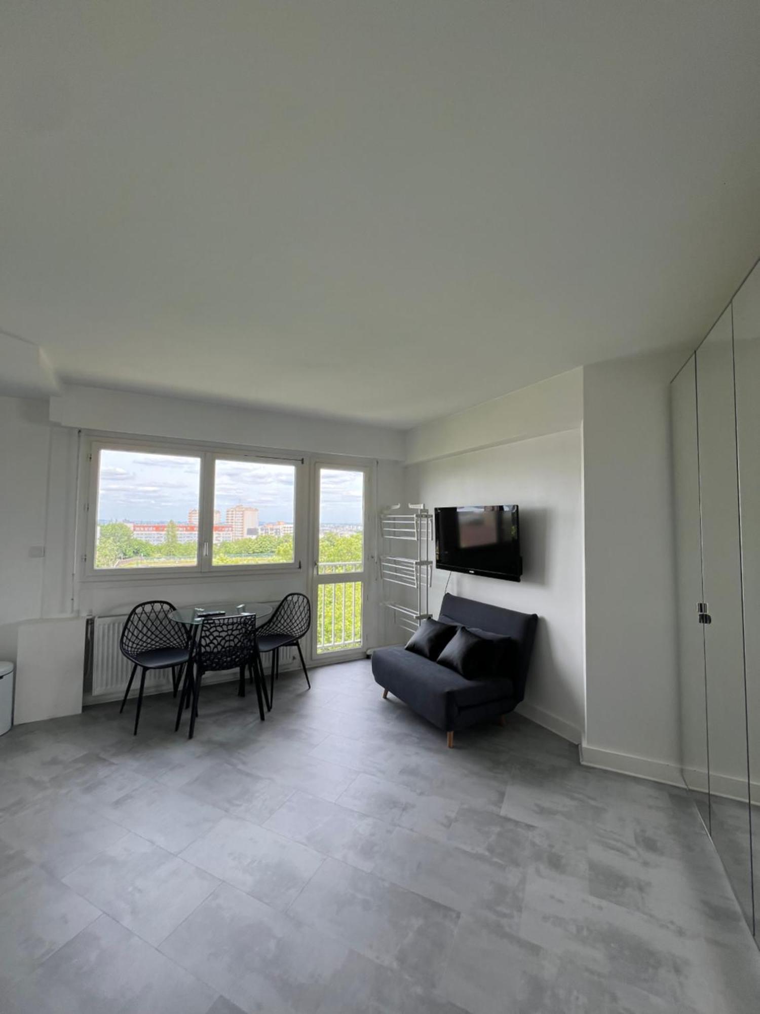 Apartment Home In Paris With View, 15Min Direct To Center Zewnętrze zdjęcie