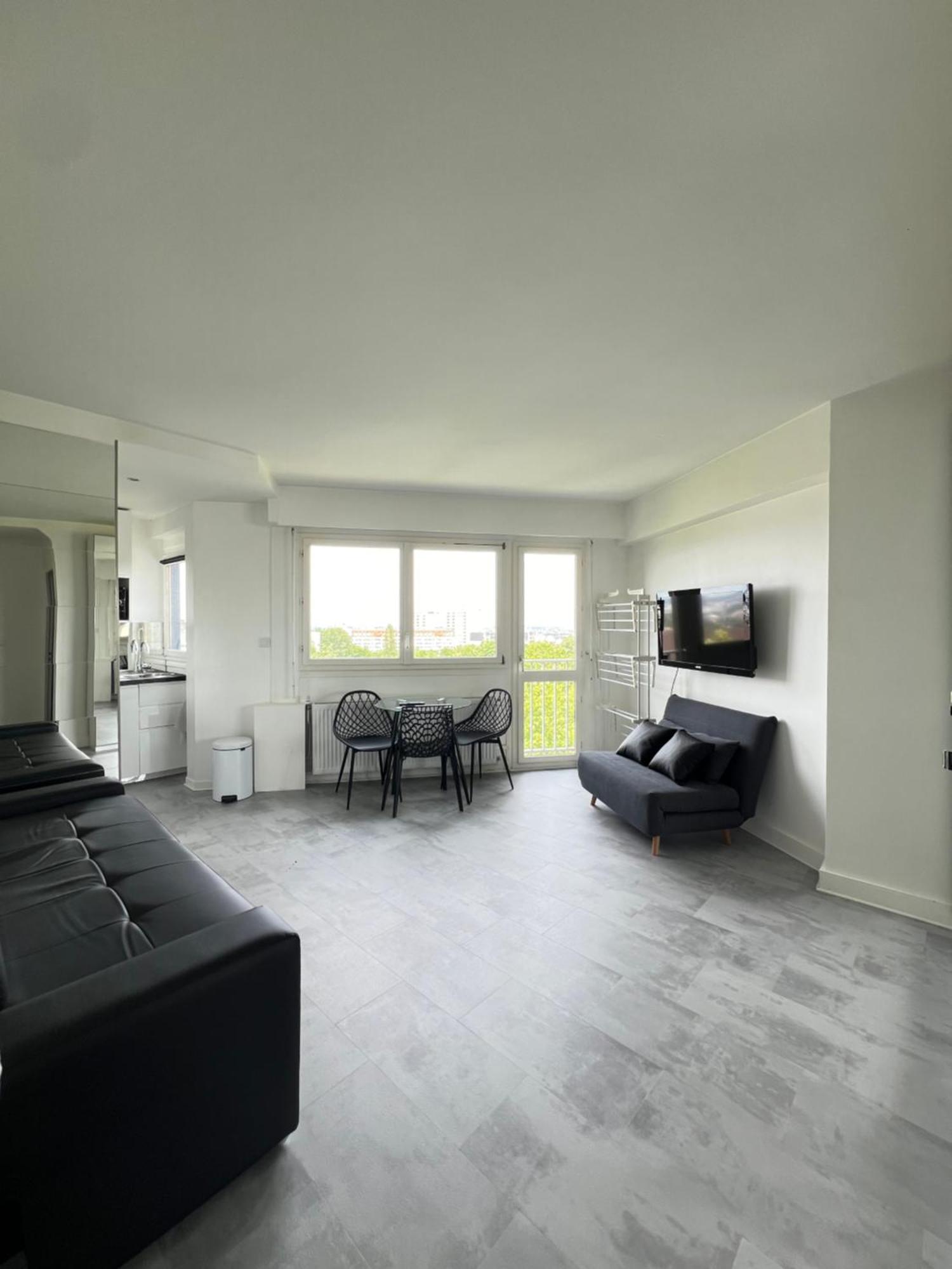 Apartment Home In Paris With View, 15Min Direct To Center Zewnętrze zdjęcie